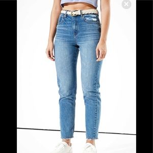 American Eagle Mom Jean